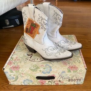 Macie bean Laredo western boots